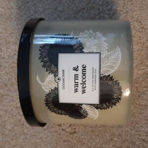 NWT.  Goose Creek Warm & Welcome Odor Eliminating Candle